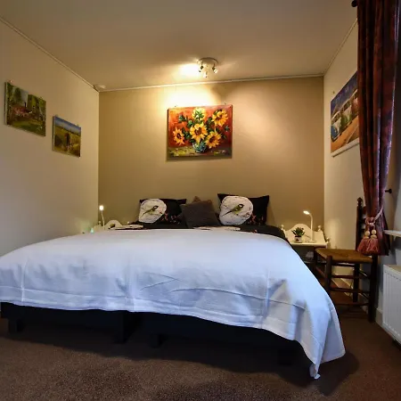 Spacious Farm In Bronckhorst With Private Garden * 브롱호스트