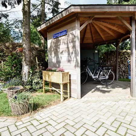 펜션 Spacious Farm In Bronckhorst With Private Garden 브롱호스트